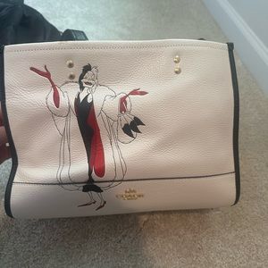 Coach Disney Villains Edition Purse Dempsey carry all